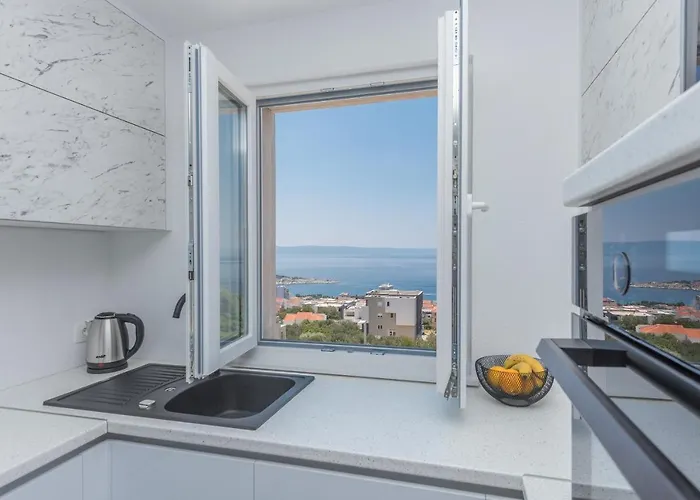 App Anna Μακάρσκα