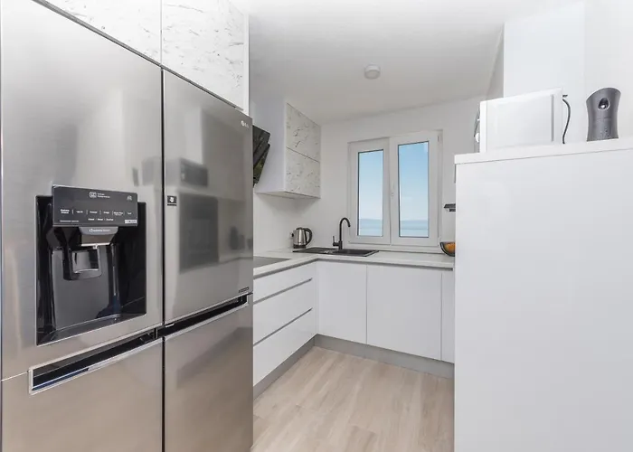 App Anna Apartment *