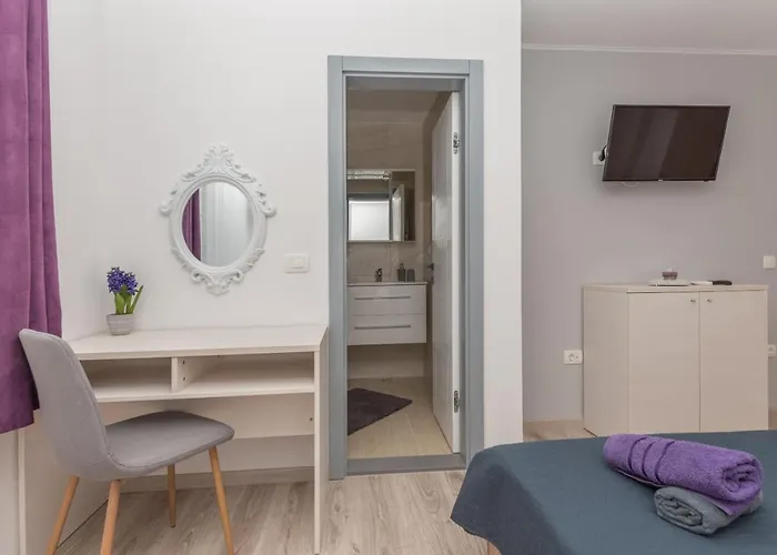 Apartment App Anna *